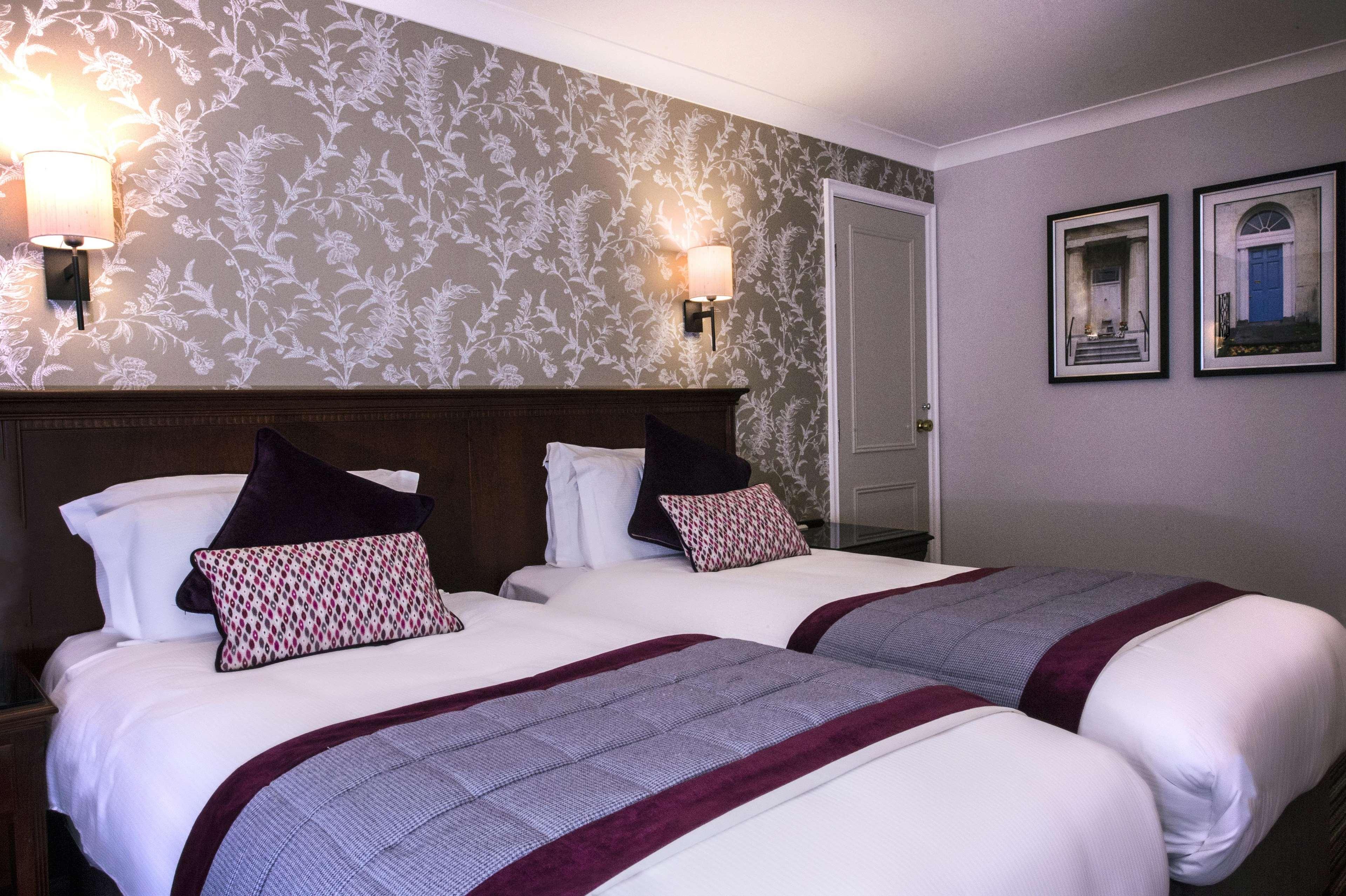 Doubletree By Hilton Cheltenham-Cotswolds Exterior photo