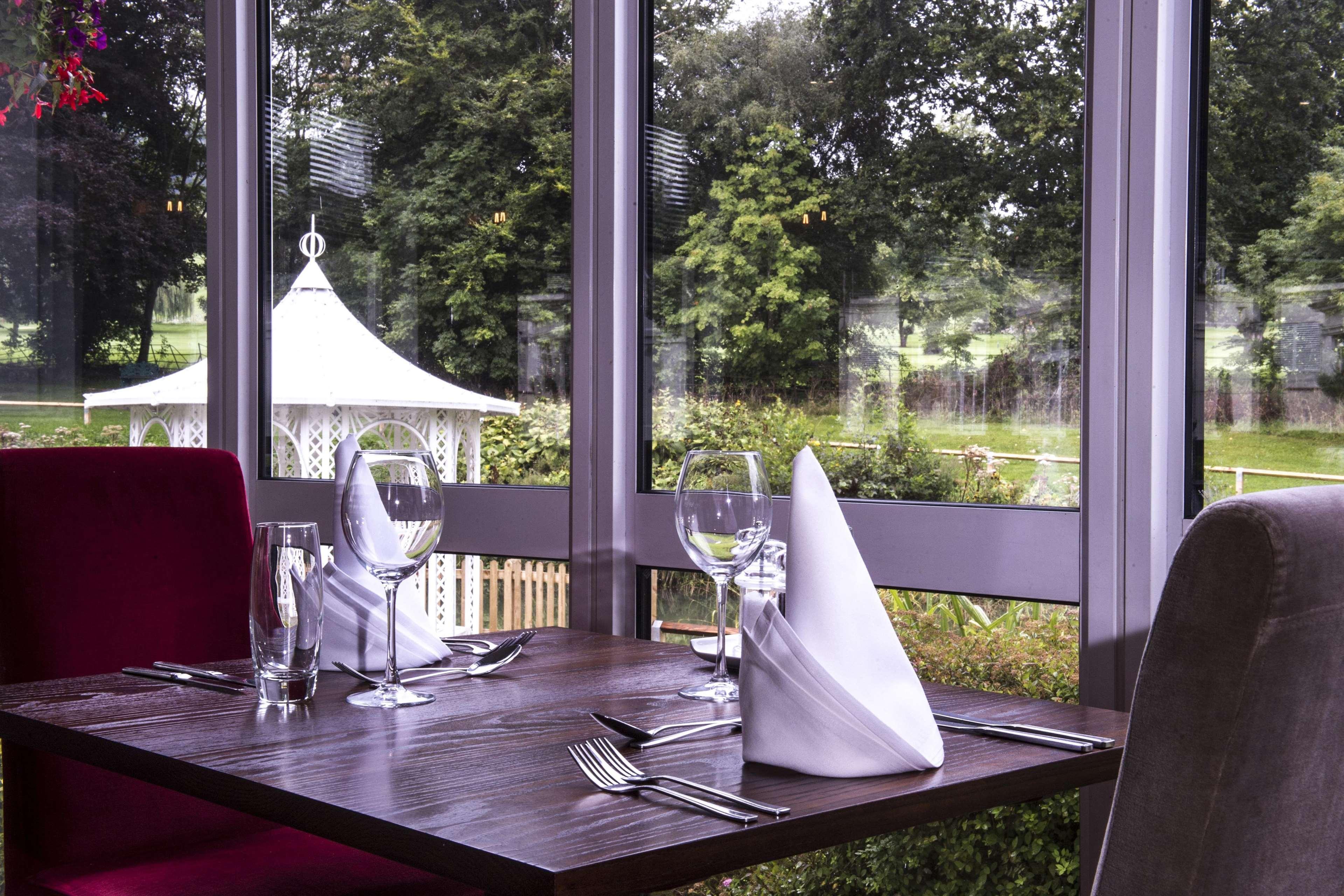 Doubletree By Hilton Cheltenham-Cotswolds Exterior photo