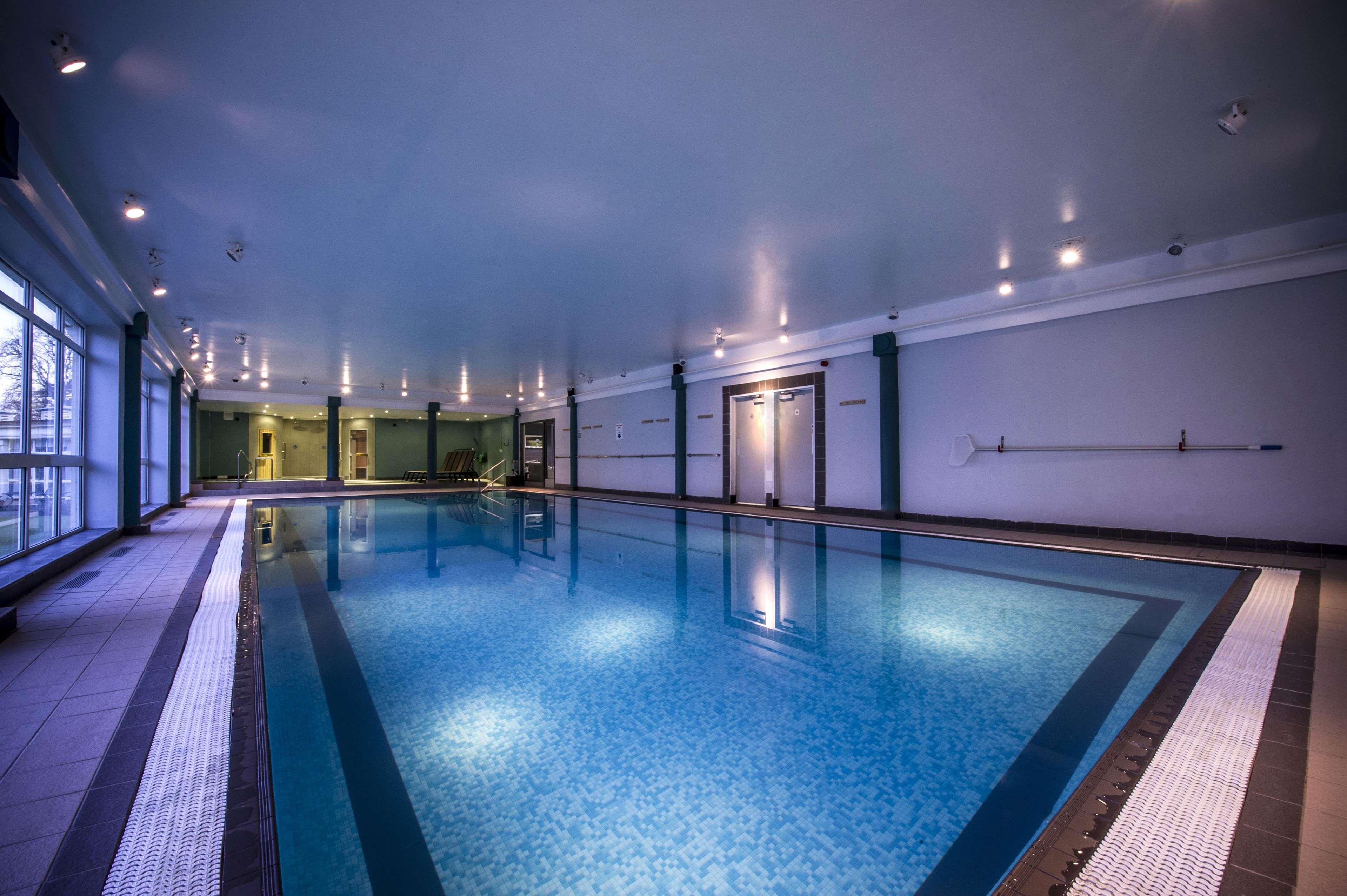 Doubletree By Hilton Cheltenham-Cotswolds Exterior photo
