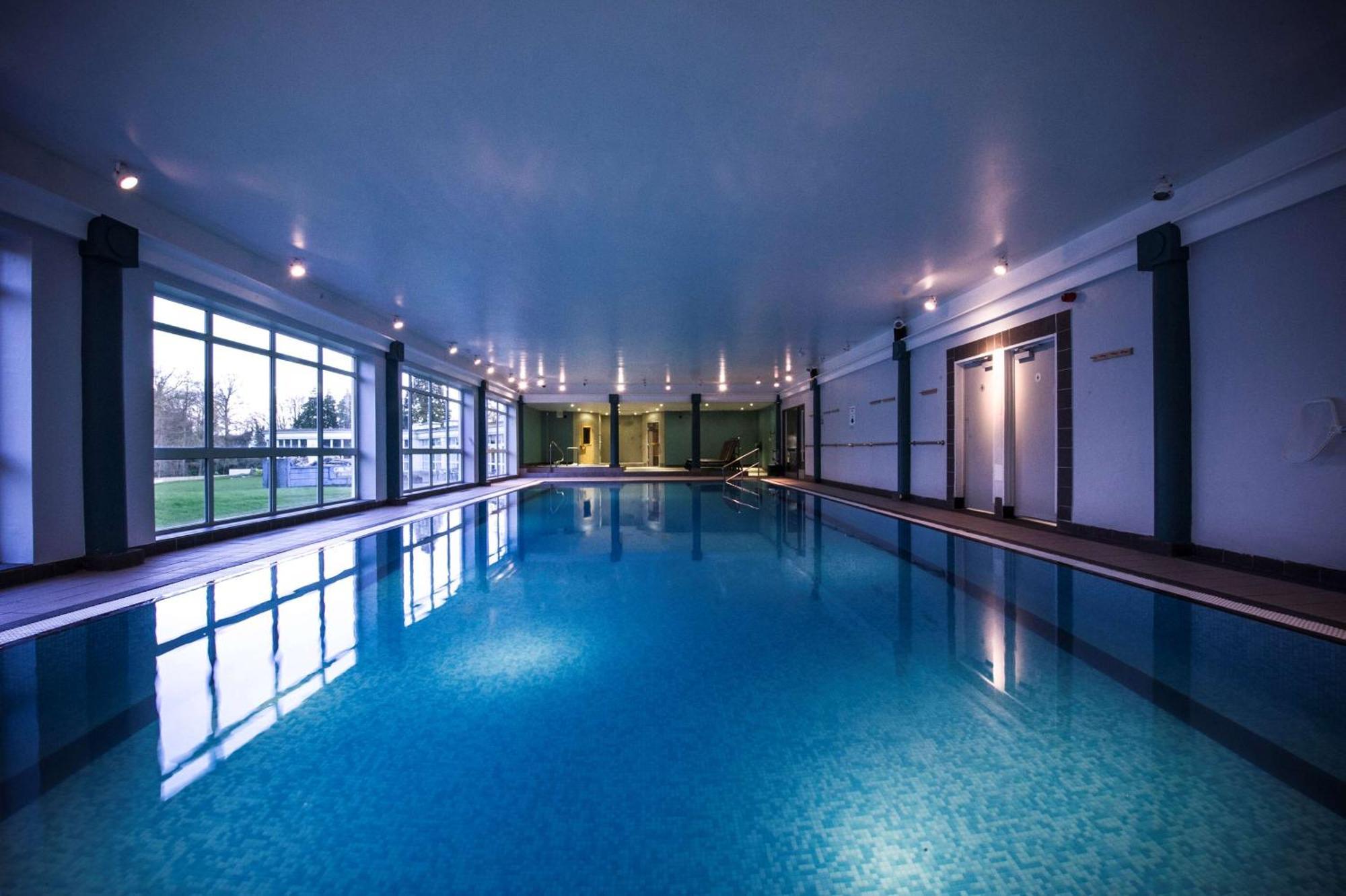 Doubletree By Hilton Cheltenham-Cotswolds Exterior photo